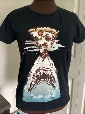 Gildan Black Graphic Tee with Multi-Color Pizza and Shark Art